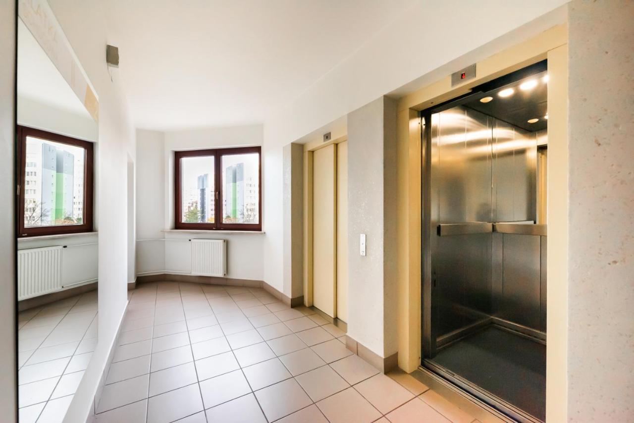 Woronicza Homey Wooden Apartment Warschau Exterior foto